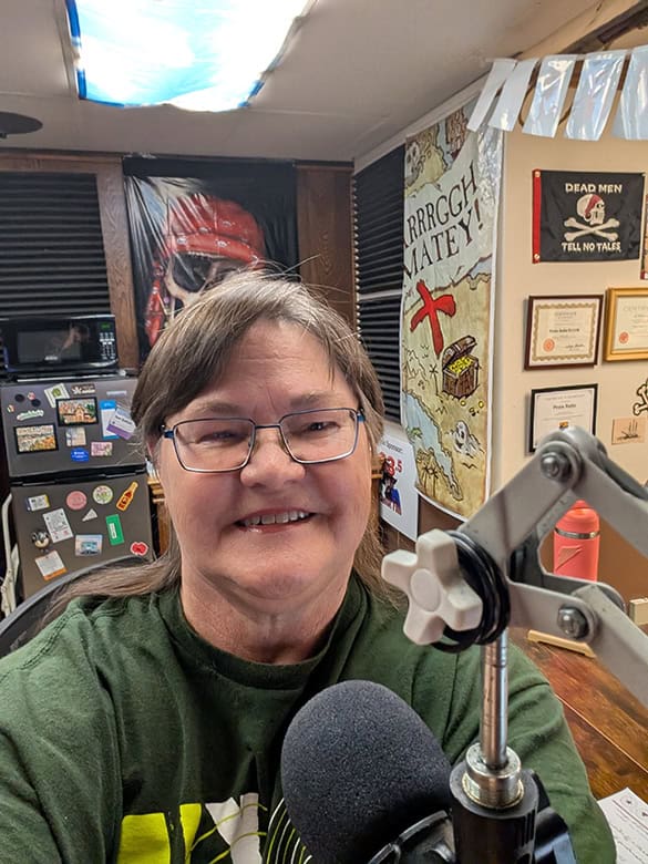 Diana the Blue-Eyed Pirate, Pirate 93.5 FM